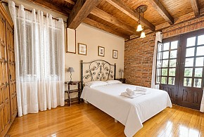 APARTAMENTOS LA GLORIA