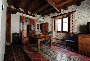 CASA RURAL LA ENHORCADORA