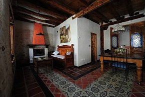 CASA RURAL LA ENHORCADORA