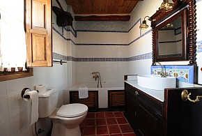 CASA RURAL LA ENHORCADORA