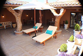 CASA RURAL LA PAJARONA