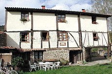 CASA UGARTE