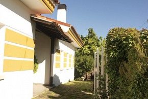 CASA VALDECABALLEROS