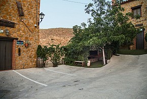 CASAS RURALES LA JIROLA