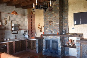 CASAS RURALES LA JIROLA