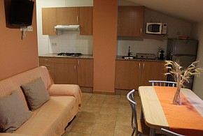 CASTELL DE CEURÓ - HOTEL RURAL