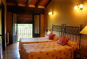 HOTEL DOÑA SANCHA