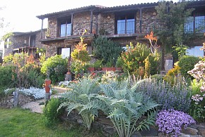 JARDINES DEL ROBLEDO