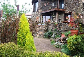 JARDINES DEL ROBLEDO