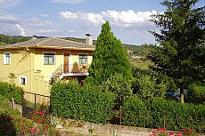 LA CASA AMARILLA