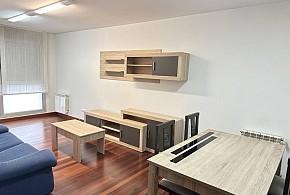 TORRELAVEGA APARTMENT